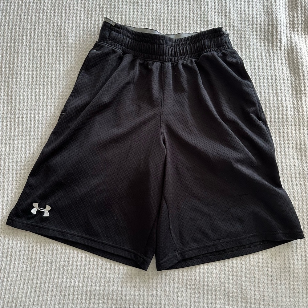 Under Armour Men's Black Athletic Basketball Shorts